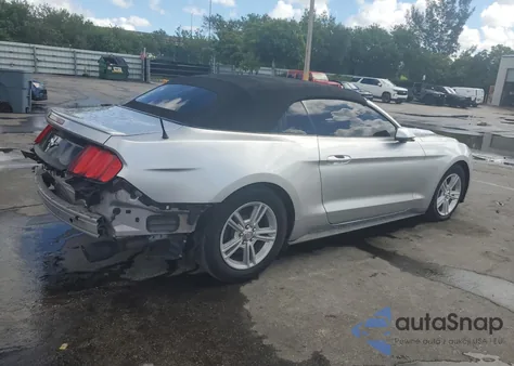 2015 Ford Mustang z USA, uszkodzony, nr VIN 1FATP8EM3F5330817